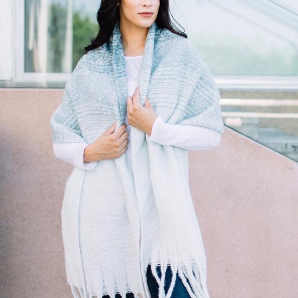 Mer sea cozy wrap NWT